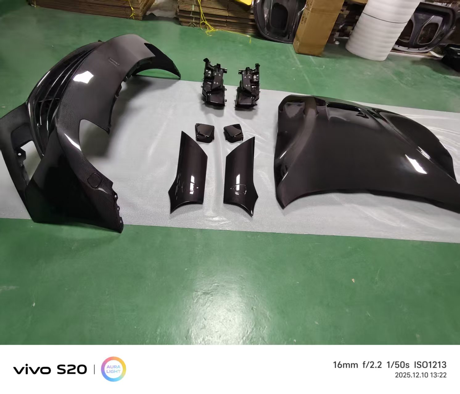 F12 side carbon module